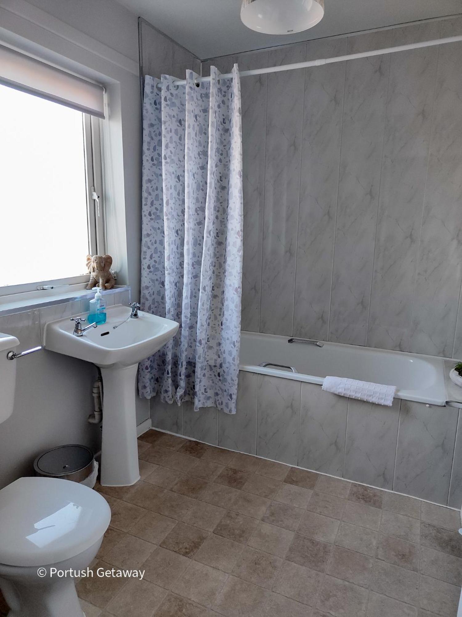 Portrush Getaway - Holiday Let Exterior foto